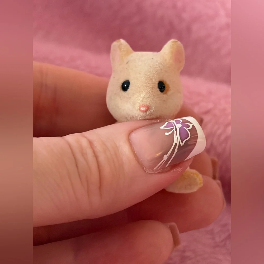 Vintage Hamilton hamster baby calico critters - Picture 3 of 4